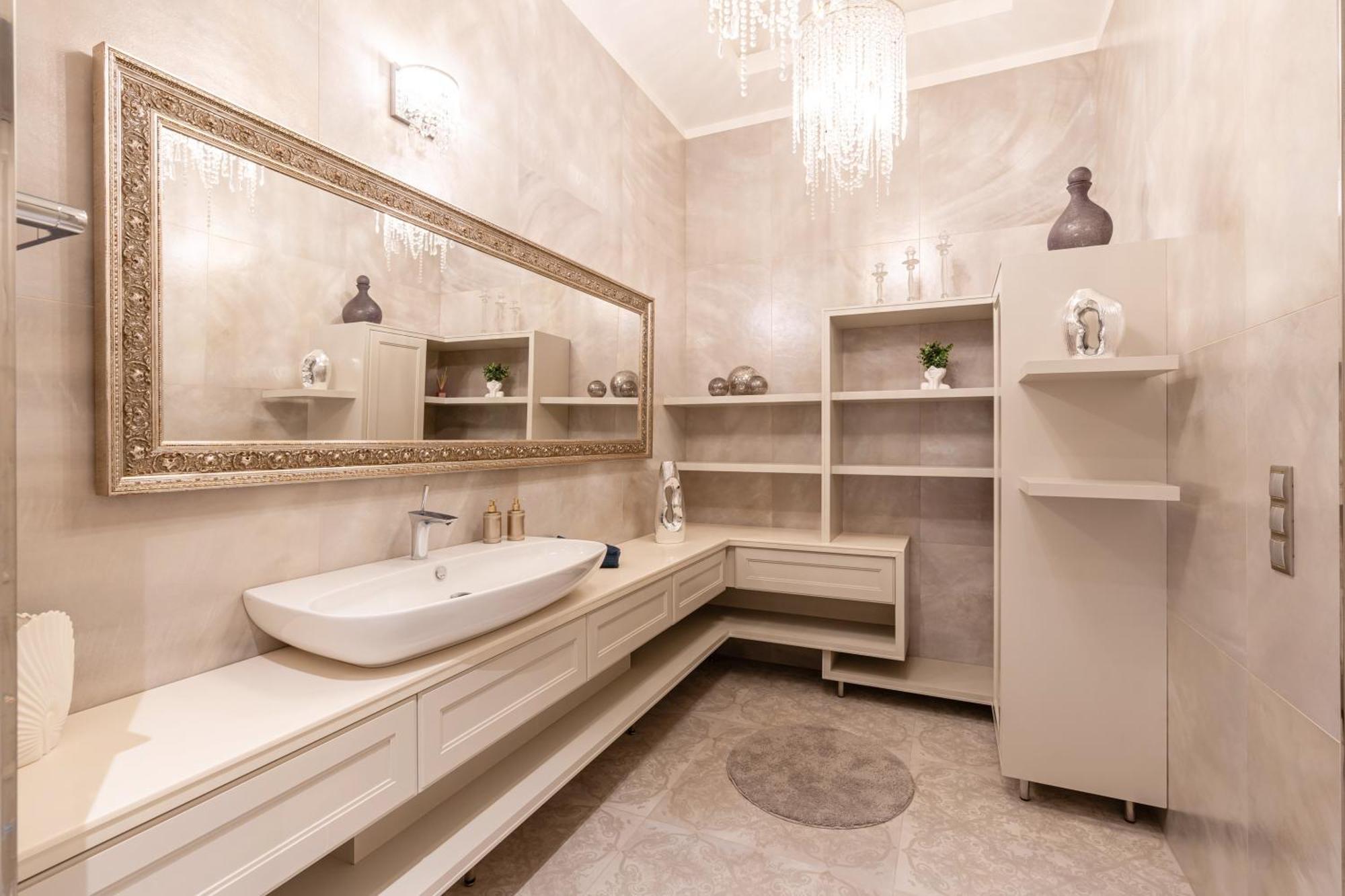 Basilica View Prime With Free Parking Apartment Budapest